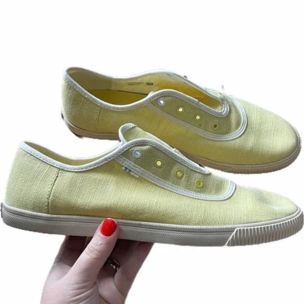 Toms Women’s Yellow Carmel Sunshine Heritage Canvas Sneakers - 9